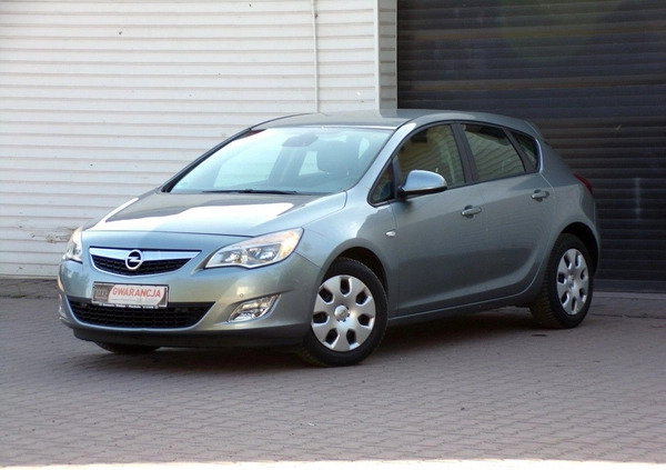 Opel Astra cena 23900 przebieg: 176000, rok produkcji 2010 z Drezdenko małe 436